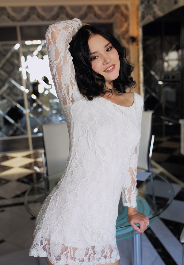 Фаина, 23 года, 0 размер груди